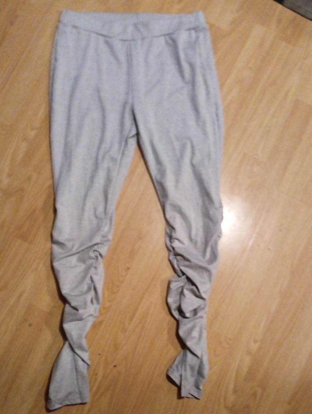 Womans Light Gray Stretch Leggings Pants With Rouched Legs